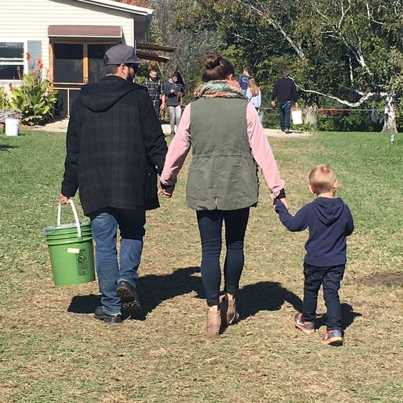 Meet your Posher, Riki - Picture 1 of 1